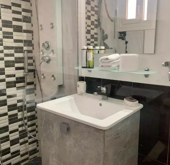 Aloe Luxury Apartments & Suites