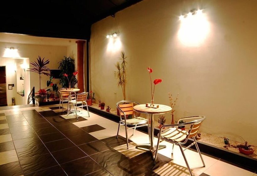 تختخواب و صبحانه Alicante