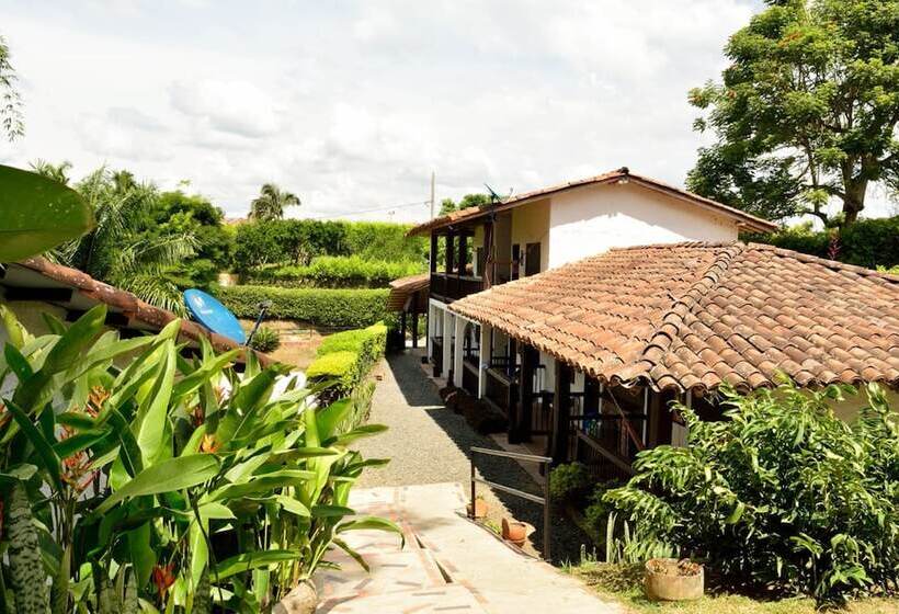 ベッドアンドブレックファースト Finca Hotel Loma Verde