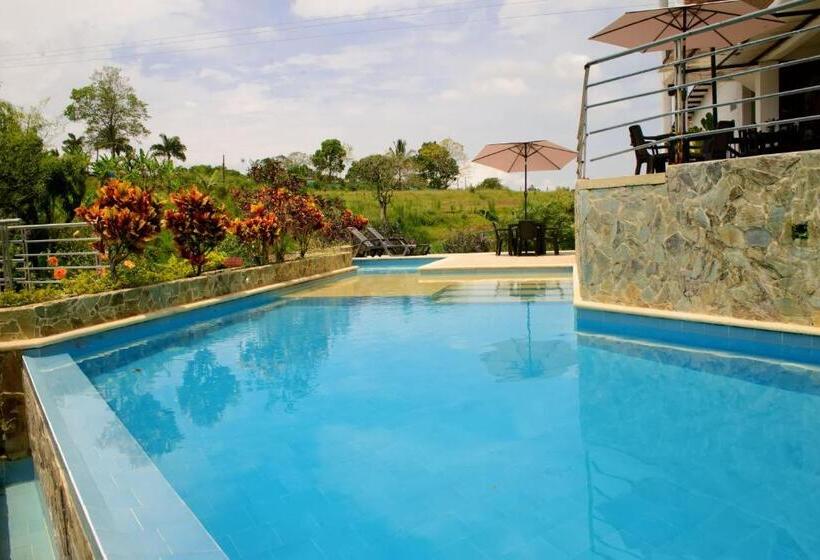 ベッドアンドブレックファースト Finca Hotel Loma Verde