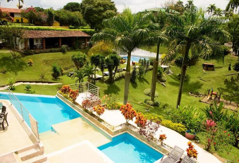 ベッドアンドブレックファースト Finca Hotel Loma Verde