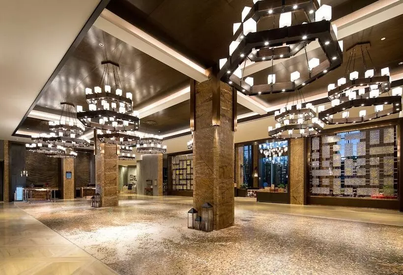 Hotelli Crowne Plaza Resort Changbaishan Hot Spring, An Ihg
