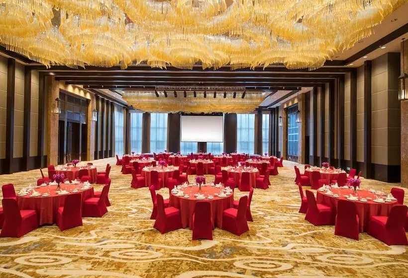 Hotelli Crowne Plaza Resort Changbaishan Hot Spring, An Ihg