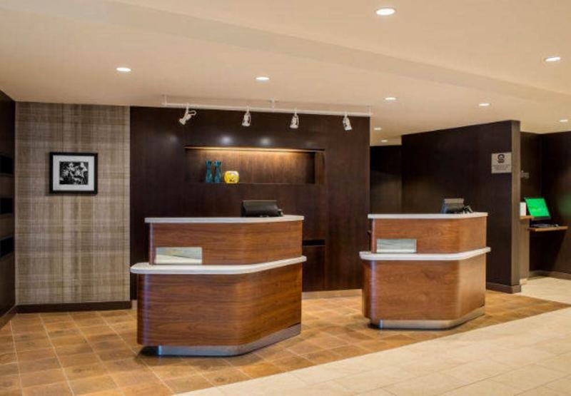 ホテル Dene & Conference Centre