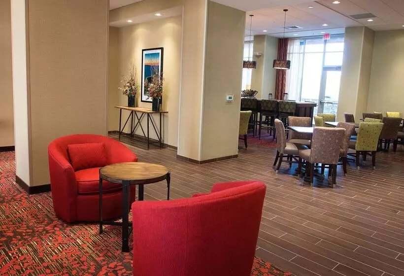 ホテル Hampton Inn & Suites Boone