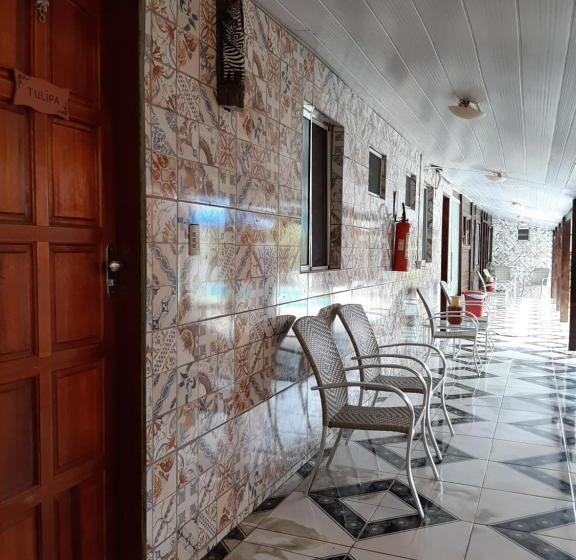 هتل Pousada Das Flores