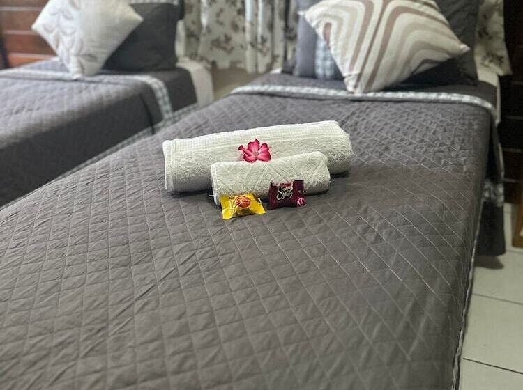 هتل Pousada Das Flores