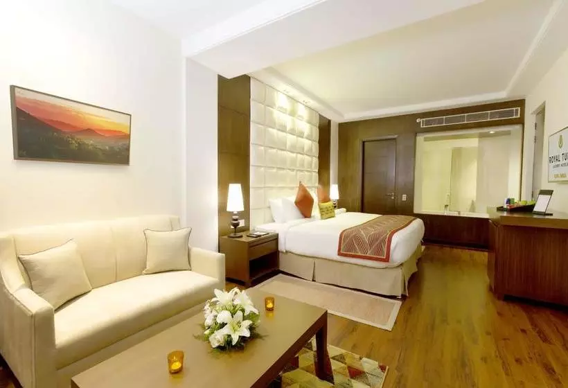 Hotelli Royal Tulip Shimla  Kufri