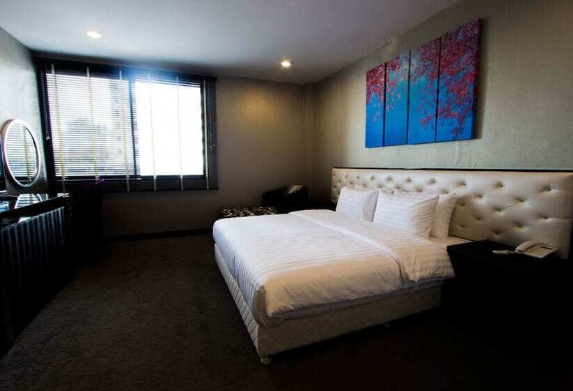 Hotel Sakura Sky Residence