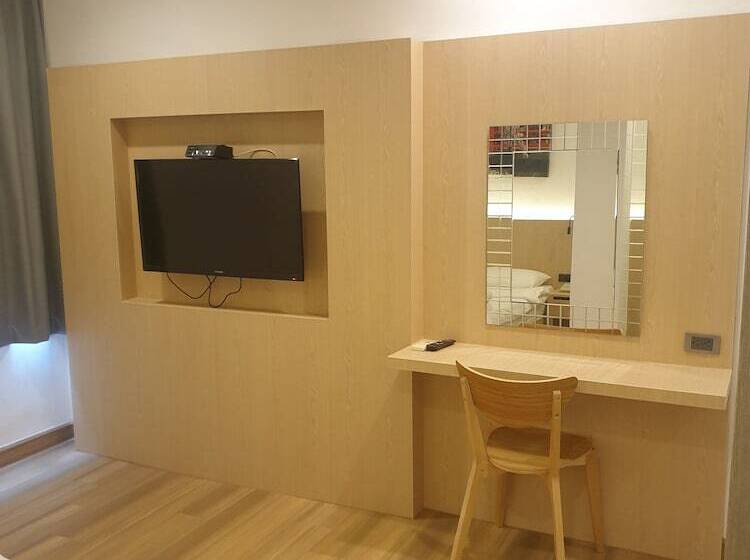 Hotel Sakura Sky Residence