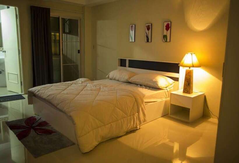 בית מלון כפרי Suvarnabhumi Ville