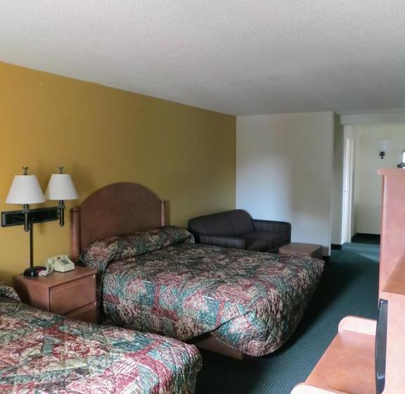 בית מלון כפרי University Inn And Suites