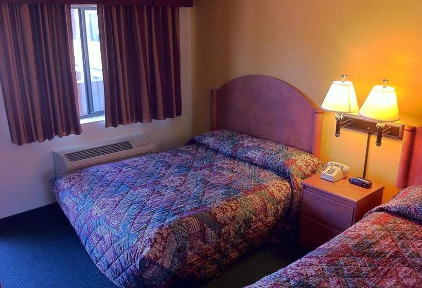 בית מלון כפרי University Inn And Suites