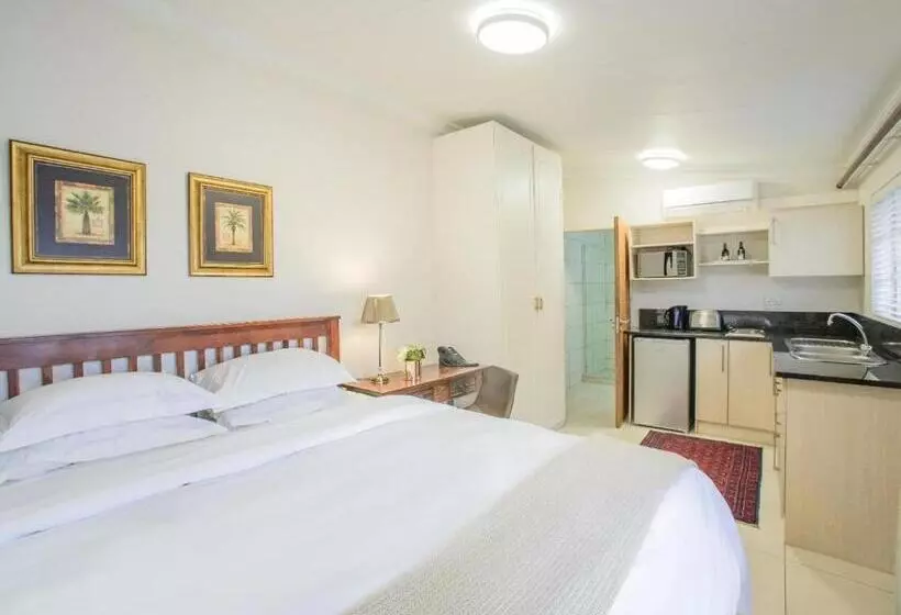 پانسیون Leaves Lodge And Spa