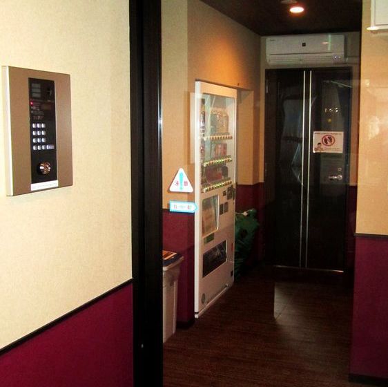 OYO 638 Musubi Kyoto Nanajo Mibu