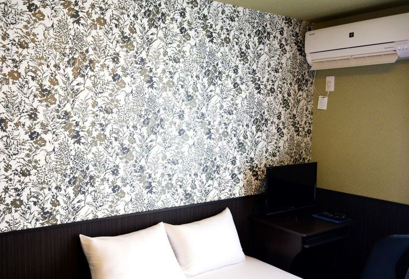 OYO 638 Musubi Kyoto Nanajo Mibu