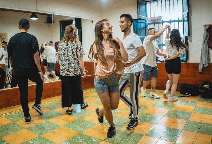 Viajero Hostel Cali & Salsa School