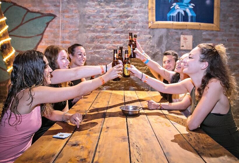 Viajero Hostel Cali & Salsa School