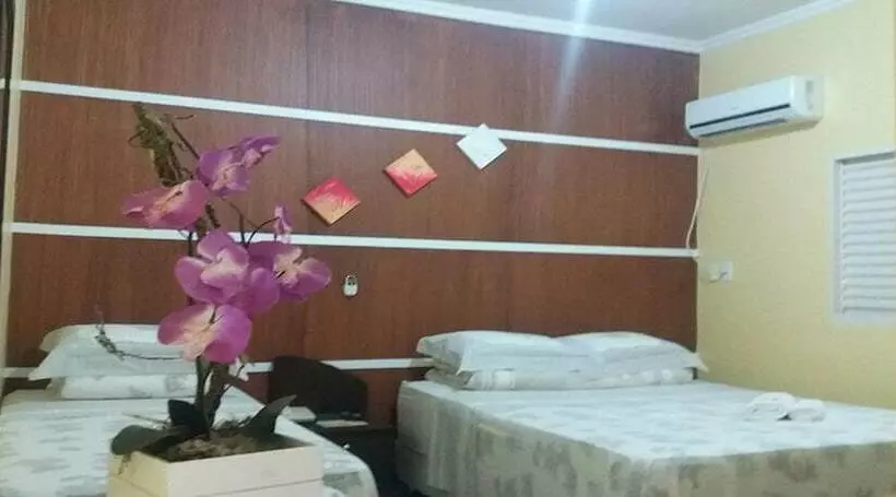 Vitor Hotel II