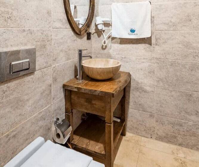 هتل Castle Panorama House