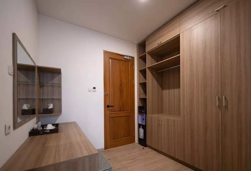 Hotelli Cove Bening Boutique