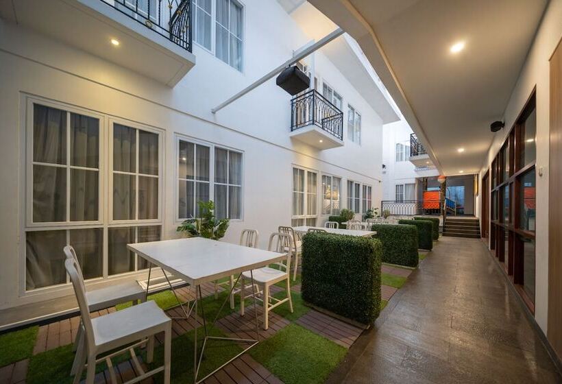 Hotel Cove Bening Boutique