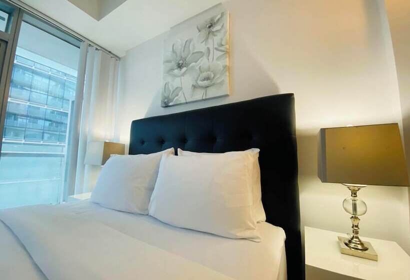 Rivetstays - The York