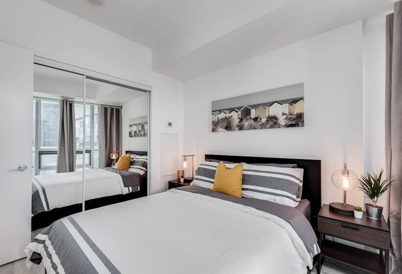 Rivetstays - The York