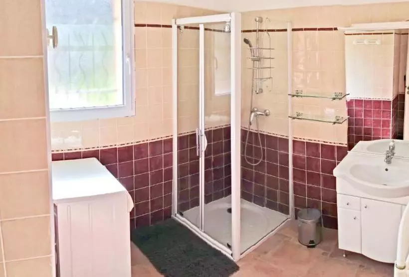 Appartement Cosy A Sartene 49 M² Avec Vue Montagne