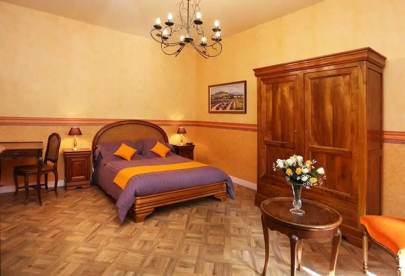 ベッドアンドブレックファースト Manoir De La Presle Ornella Et Stéphane