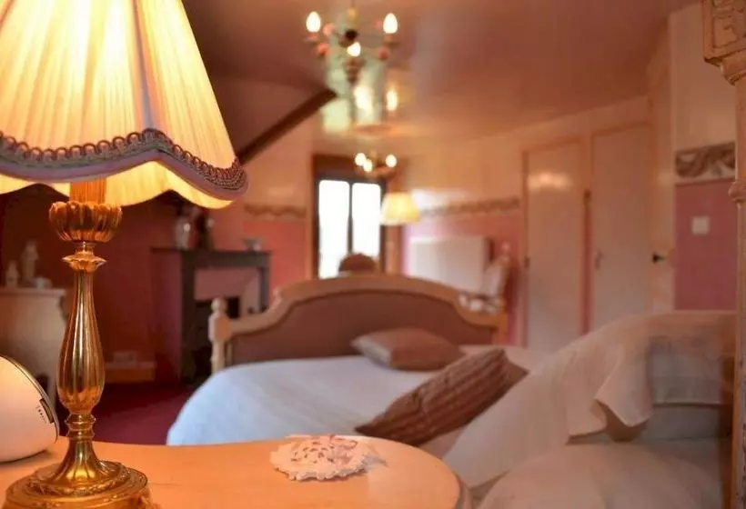 ベッドアンドブレックファースト Manoir De La Presle Ornella Et Stéphane