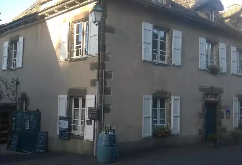 تختخواب و صبحانه Chambre D'hôtes La Maison De Barrouze