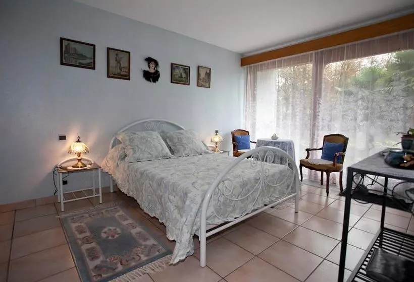 Aamiaismajoitus (B&B) L Aiguade