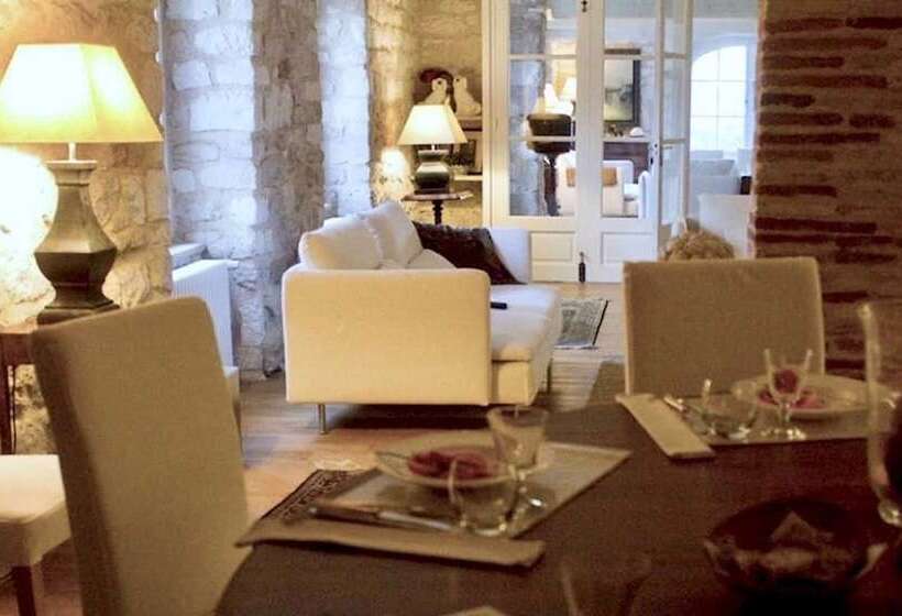 Nocleg ze śniadaniem Domaine De Perches