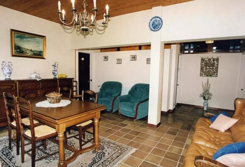 Aamiaismajoitus (B&B) L Aiguade