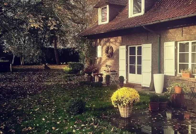 ベッドアンドブレックファースト Le Clos De Bénédicte