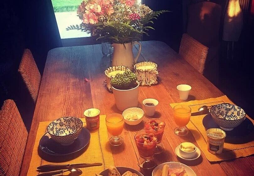 تختخواب و صبحانه Le Clos De Bénédicte