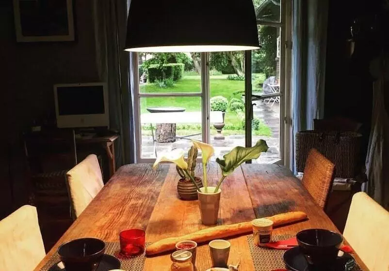ベッドアンドブレックファースト Le Clos De Bénédicte