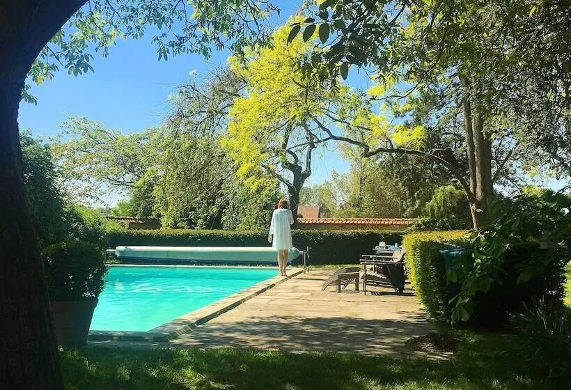 ベッドアンドブレックファースト Le Clos De Bénédicte