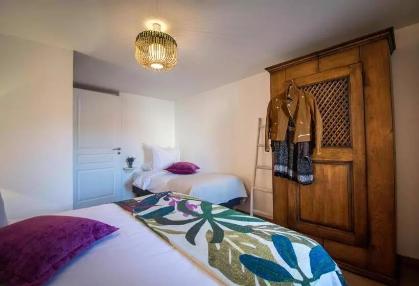 Aamiaismajoitus (B&B) Le Hameau D Eguisheim  Chambres D Hotes & Gites