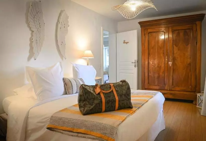 Aamiaismajoitus (B&B) Le Hameau D Eguisheim  Chambres D Hotes & Gites