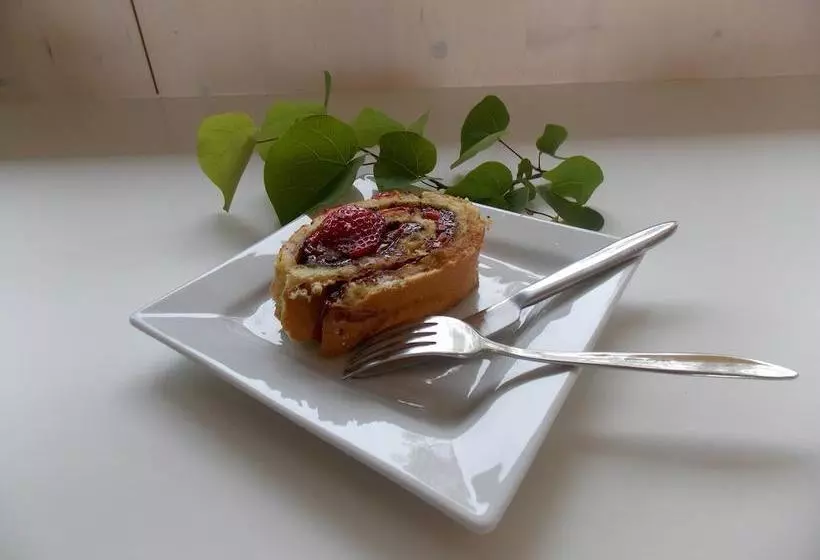 ベッドアンドブレックファースト Maison D Hotes "le Petit Rouvière"