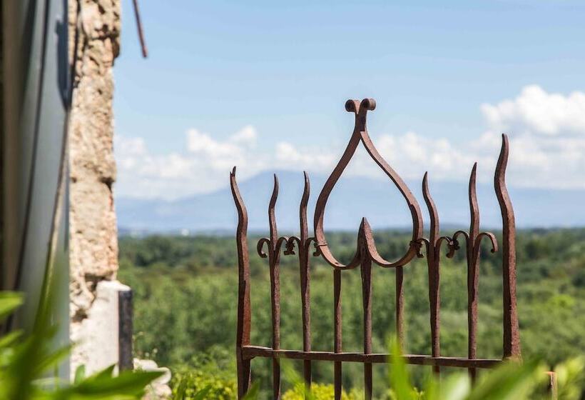 تختخواب و صبحانه Maison Orsini