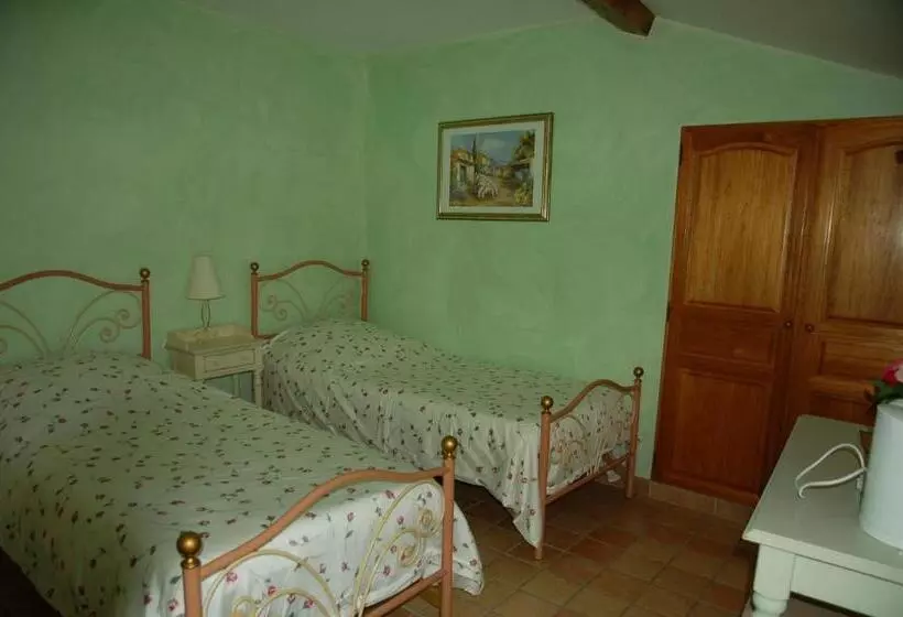 Bed and Breakfast Mas De La Garrigue