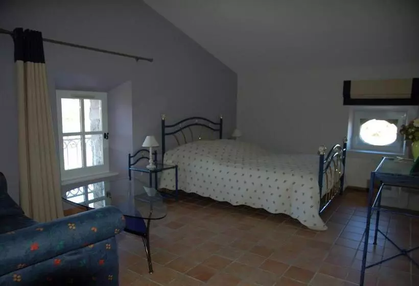Bed and Breakfast Mas De La Garrigue
