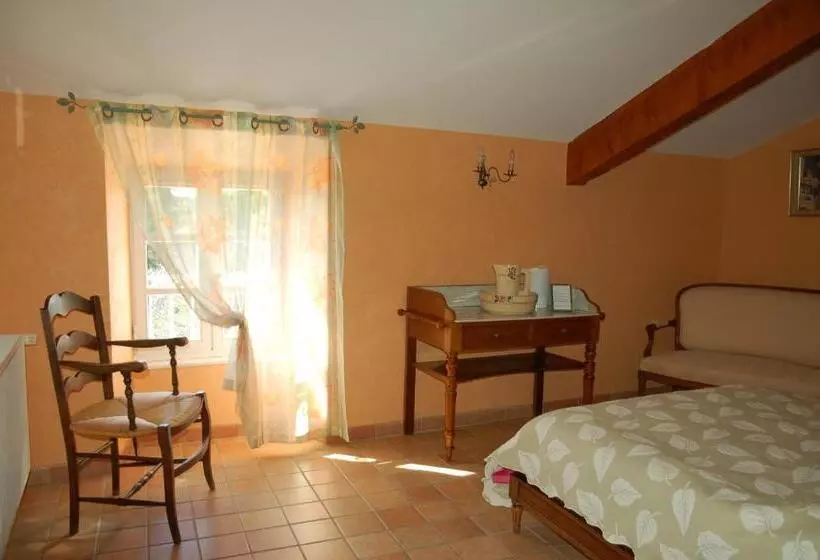 Bed and Breakfast Mas De La Garrigue
