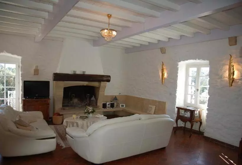 Bed and Breakfast Mas De La Garrigue