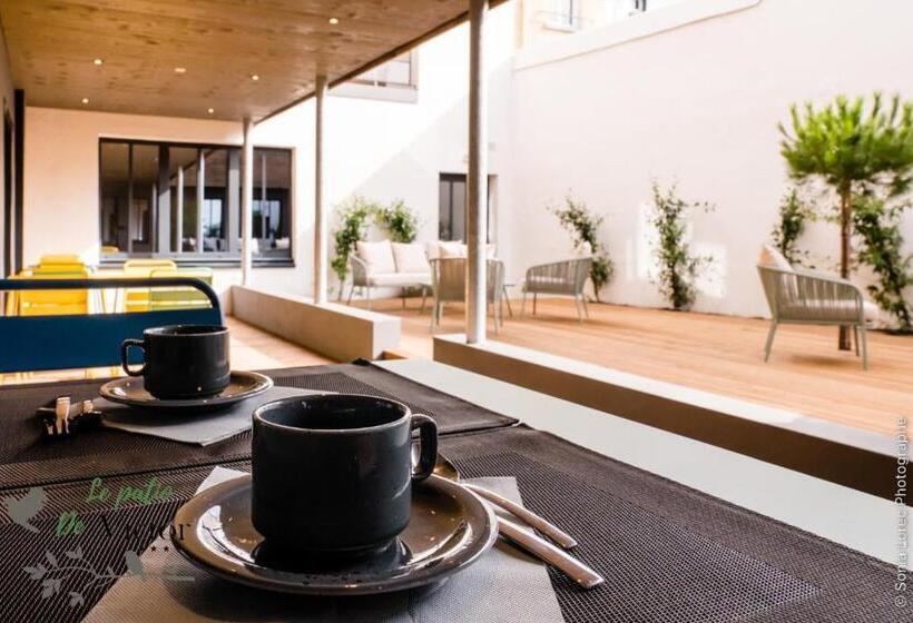 Hotel Hôtel Le Patio De Victor, Lorient