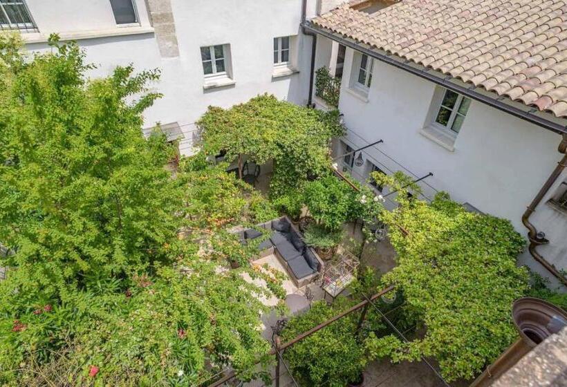 La Maison Des Augustins B&b, Spa Et Fitness