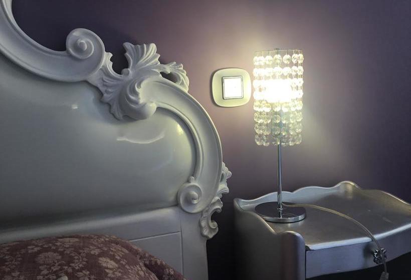 مبيت وإفطار Chambre D Hôtes Au Chant Des Sorgues